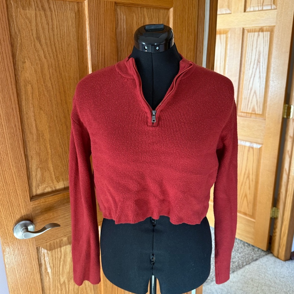 Cropped Sweater
